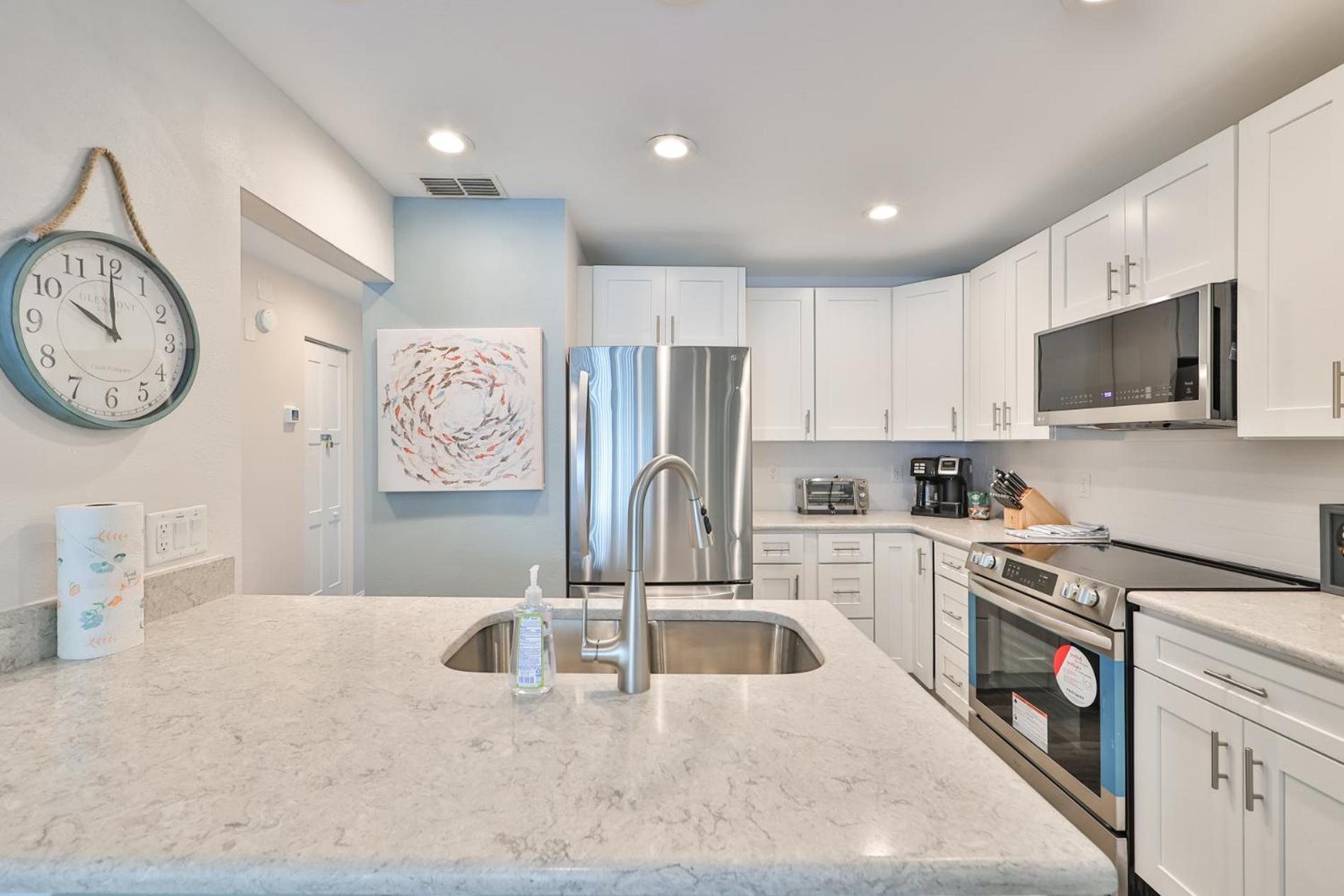 100 Steps To Beautiful Indian Rocks Beach, Oceanside, 2 Bedroom Updated Condo Clearwater Beach Exterior foto